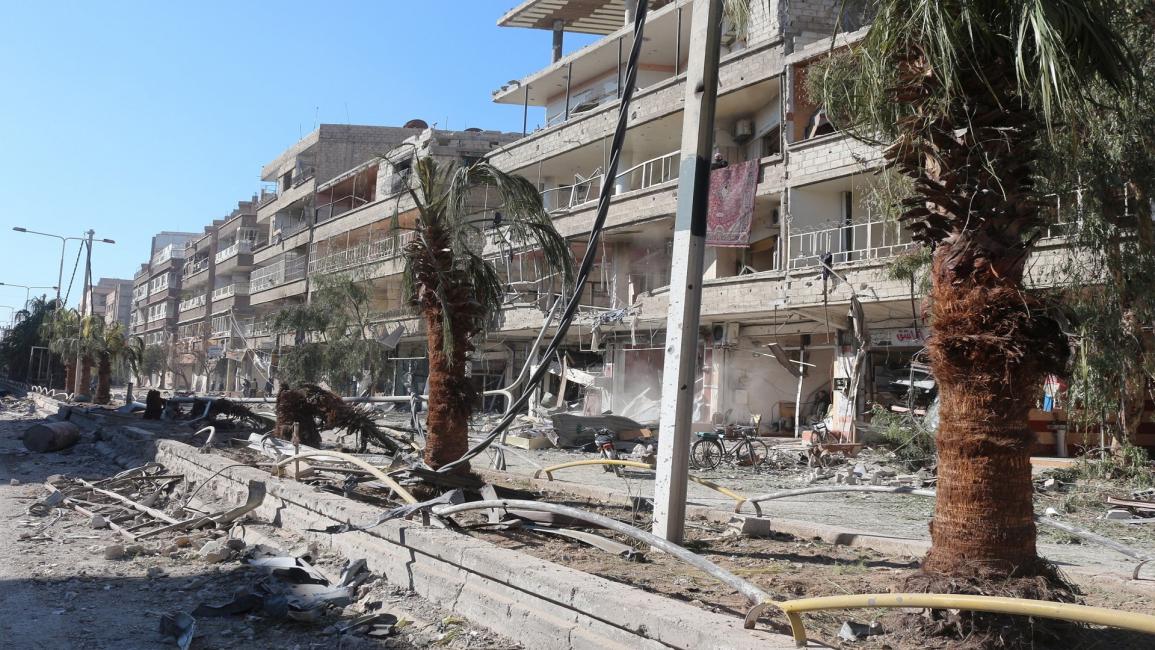 الدمار في غوطة دمشق (عمار البوشي/الأناضول)