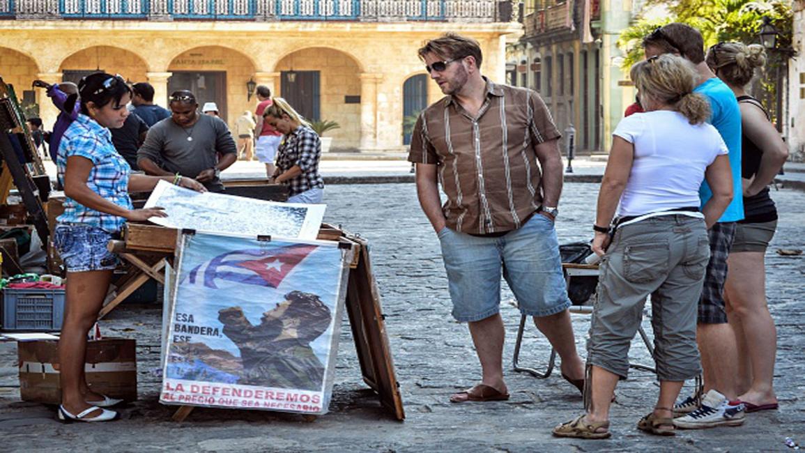 سياح في كوبا