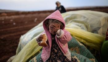 أطفال سورية يعانون بأشكال مختلفة (بولنت كيليش/فرانس برس)
