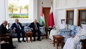 أمير قطر يبحث مع عباس الأوضاع في غزة- الدوحة (وكالة وفا)