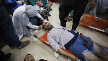 مستشفى شهداء الأقصى/دير البلح وسط قطاع غزة 22/4/2024 (أشرف أبو عمرة/الأناضول)