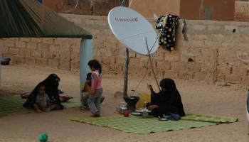 موريتانيا تلفزيون Pallava Bagla/Corbis