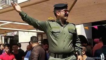 صدام حسين حاضراً. أزياء تنكرية في حفلات التخرج بالعراق