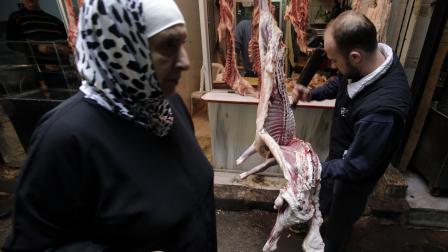 متجر لبيع لحوم الخراف في دمشق، 11 نوفمبر 2012 (فرانس برس)