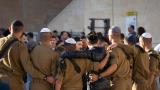 من أين يأتي تمويل "الانقلاب من أعلى" في إسرائيل؟