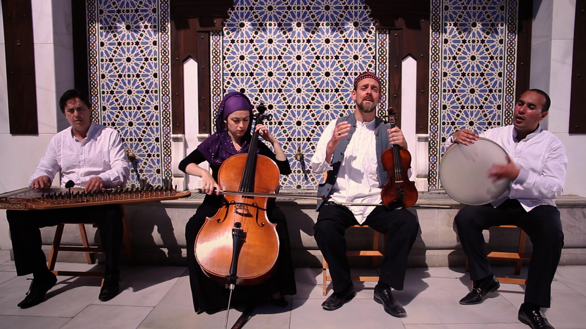 Мусульманские песни слушать. Арабские музыканты. Мусульмане музыканты. Арабское пение. Мусульманская флейта.