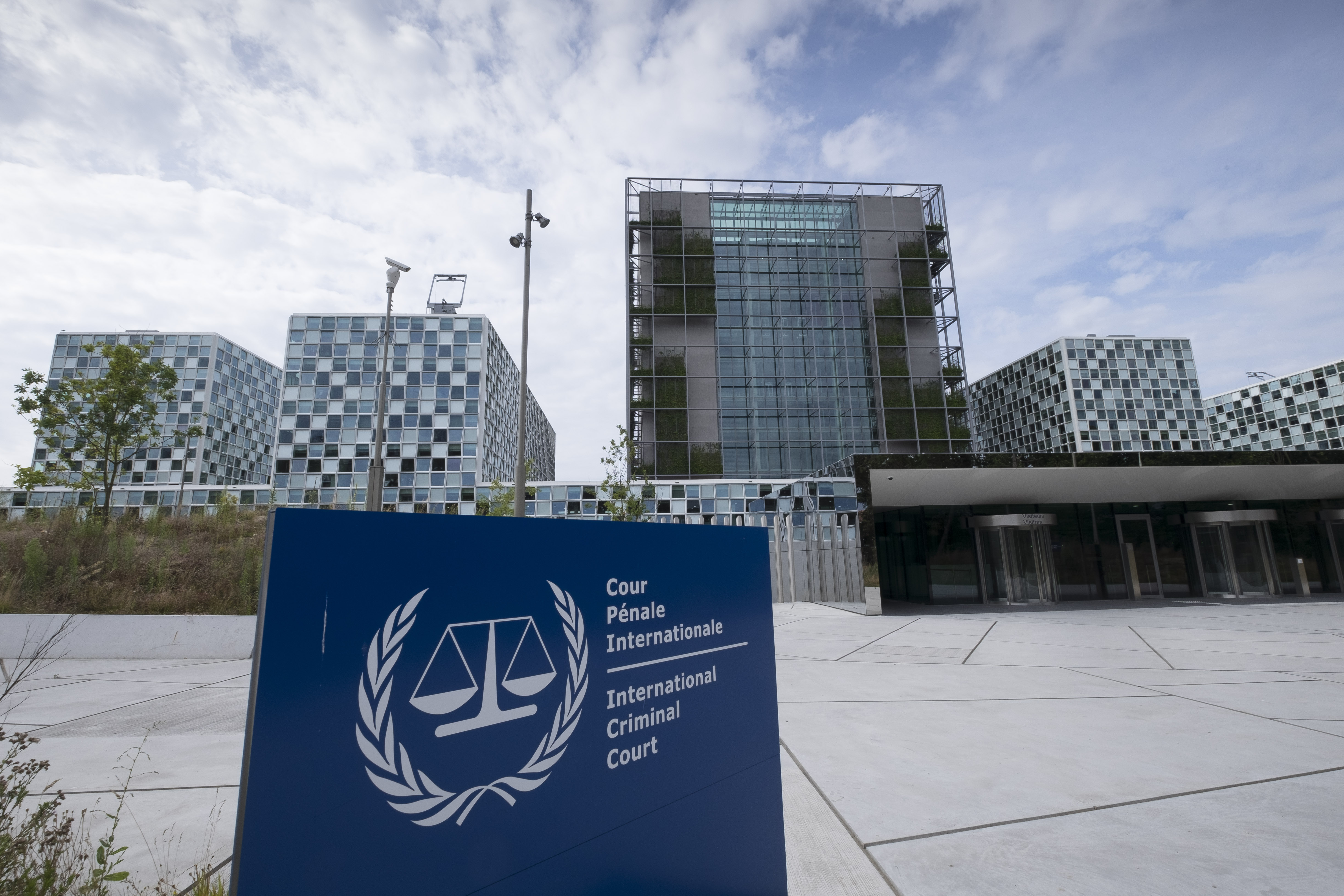 Международный уголовный трибунал. Международный Уголовный трибунал (Гаага). Международный Уголовный суд в Гааге здание. Международного уголовного суда (МУС) В Гааге. Международный Уголовный суд Гаага Нидерланды.