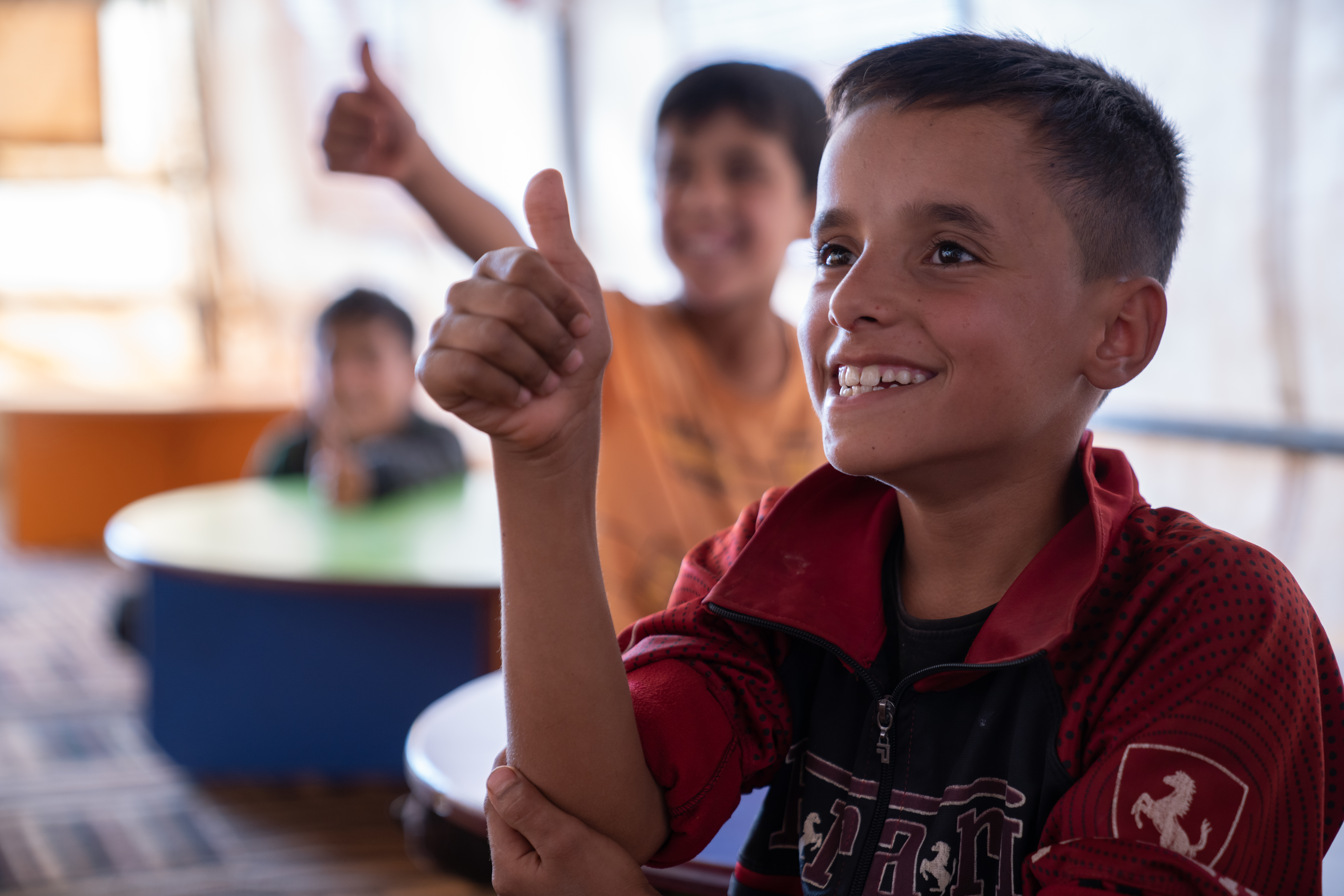 فرحة أطفال الشمال السوري يغير مضمونة (كرم المصري/ Getty)