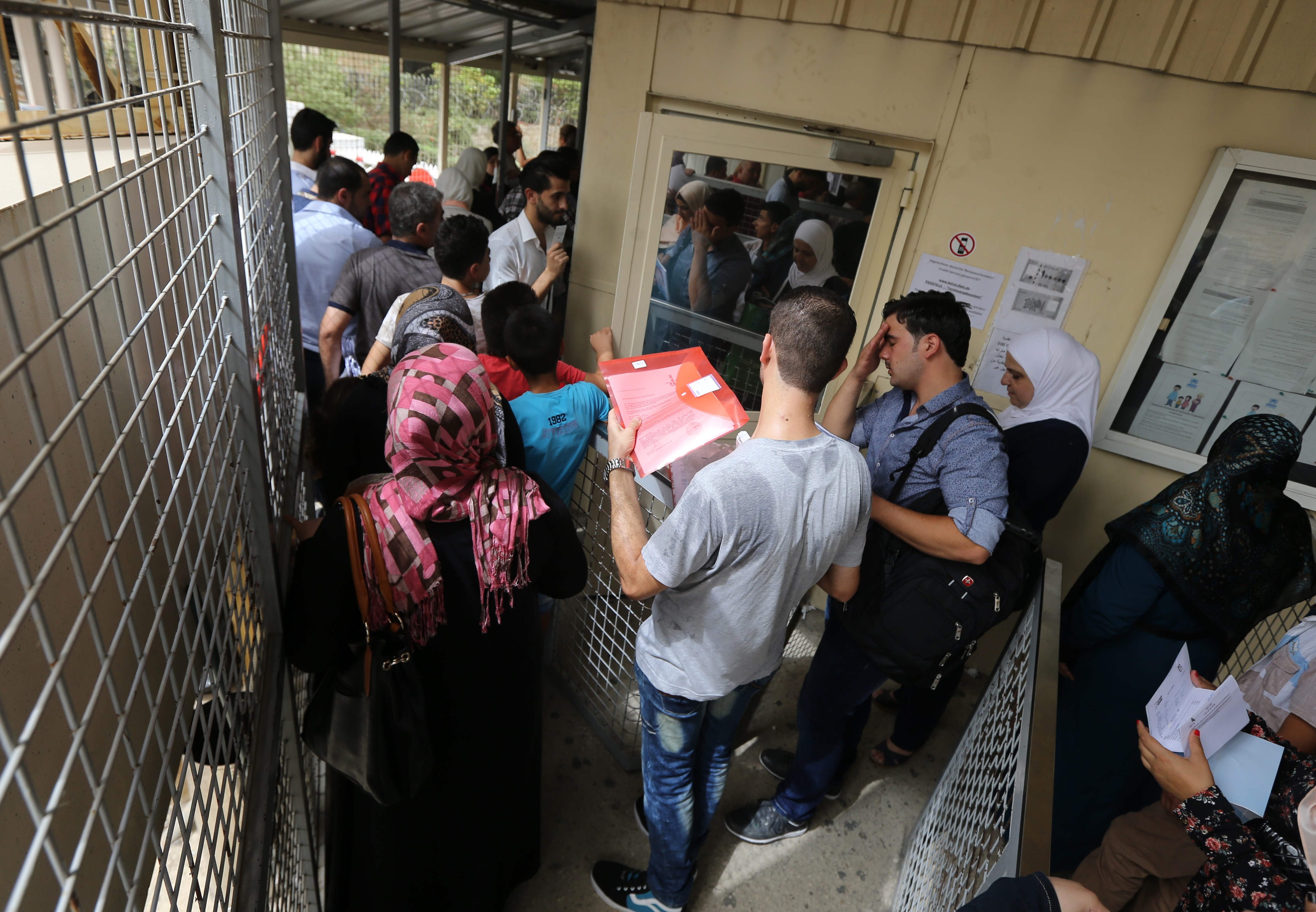 Syrians at the German Embassy in Beirut (Joseph Eid / AFP)