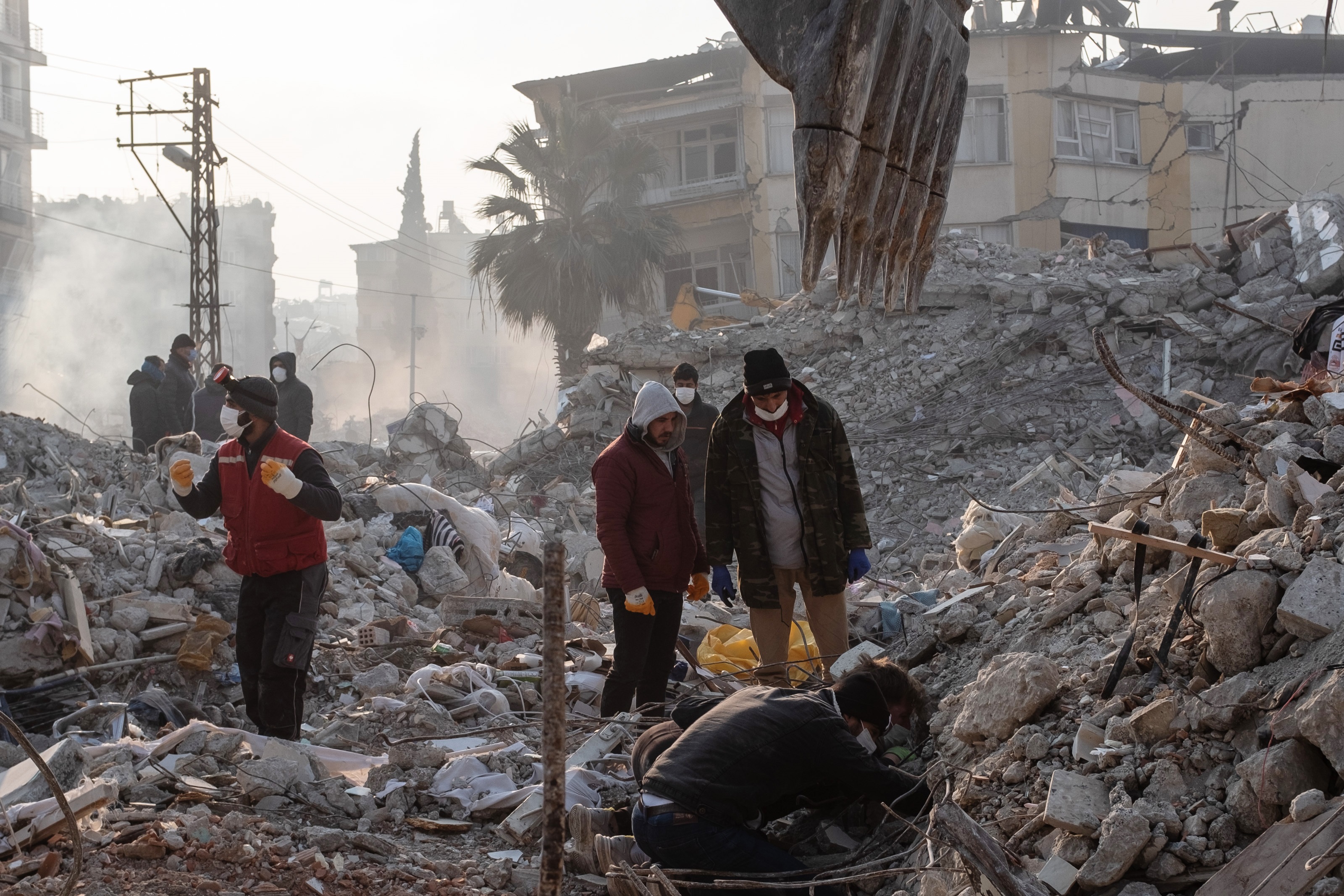 Землетрясение в сирии сколько. Землетрясение в Турции 2023. Землетрясение в Турции и Сирии 6 февраля 2023. Землетрясение в Турции и Сирии 2023. Землетрясение в Газиантепе 2023.