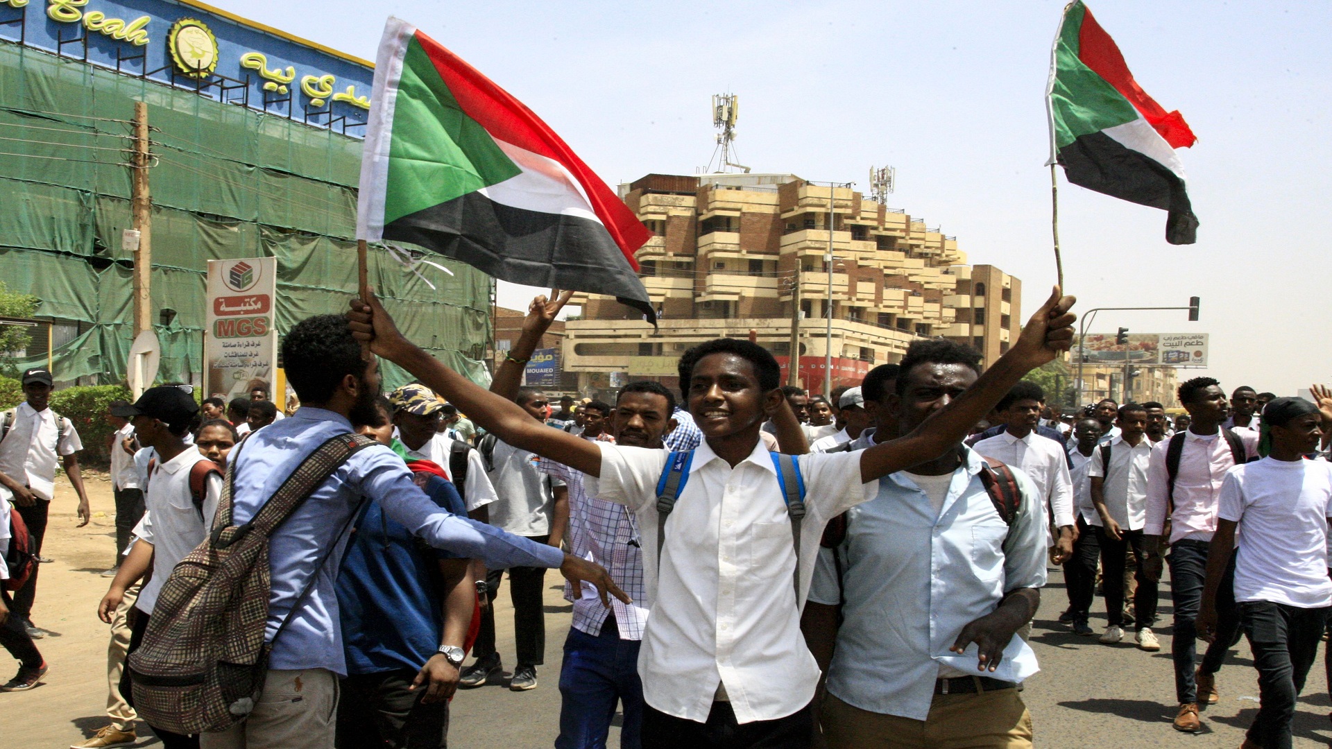 صور أمهات شهداء الثورة حسرة القلوب المفجوعة السودانيات