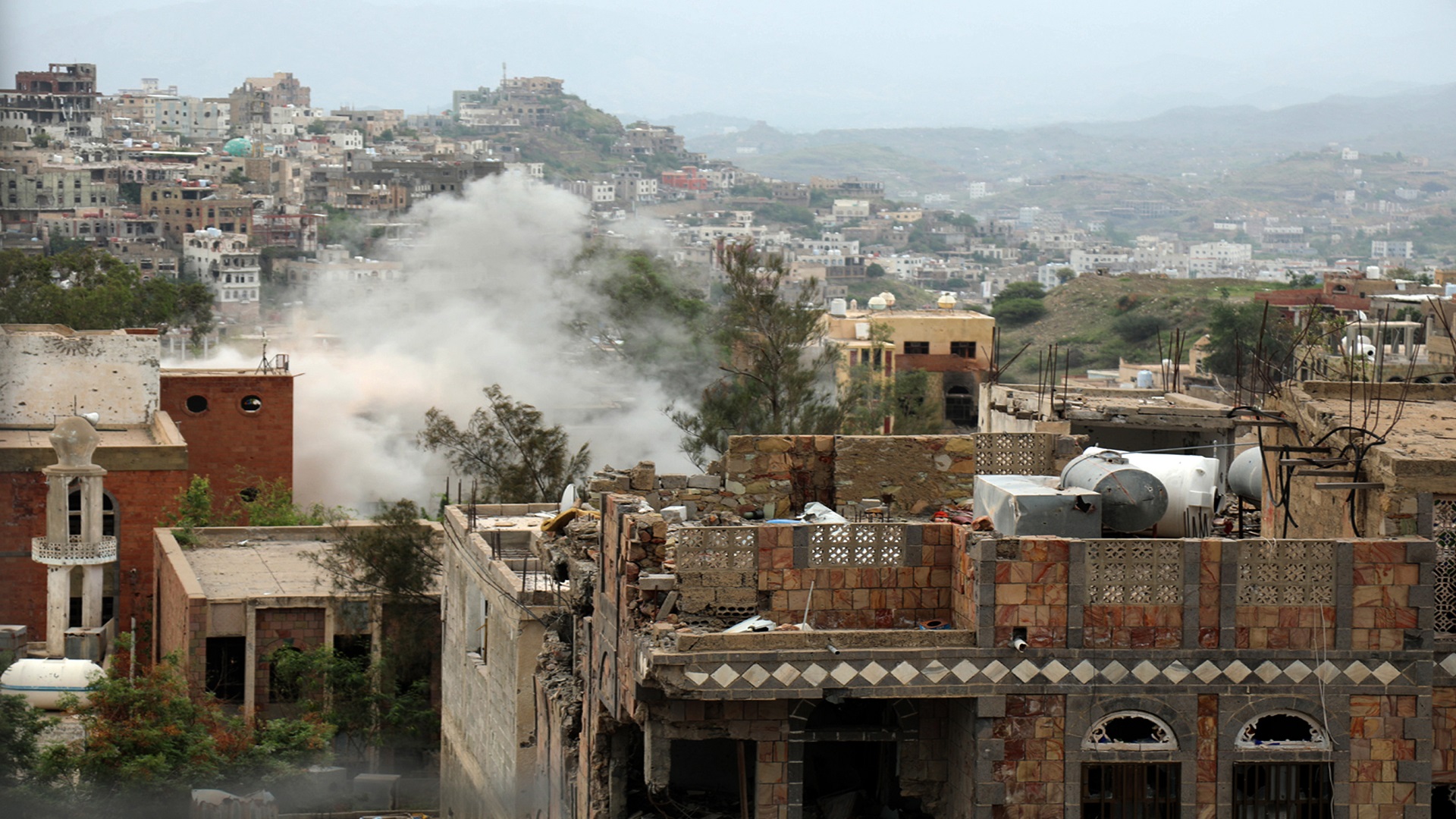 Новости йемена последнего часа. Таиз Йемен. Старый город Таиз Йемен. Сана до войны. Йемен и Иран.