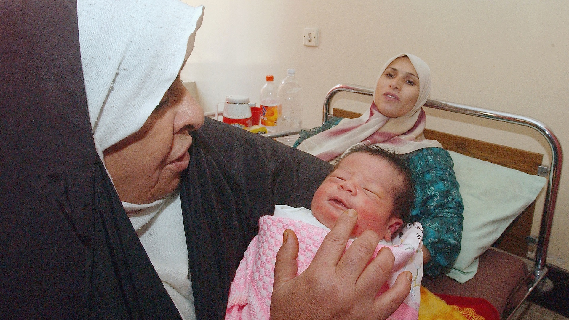 Image result for الولادة في العراق