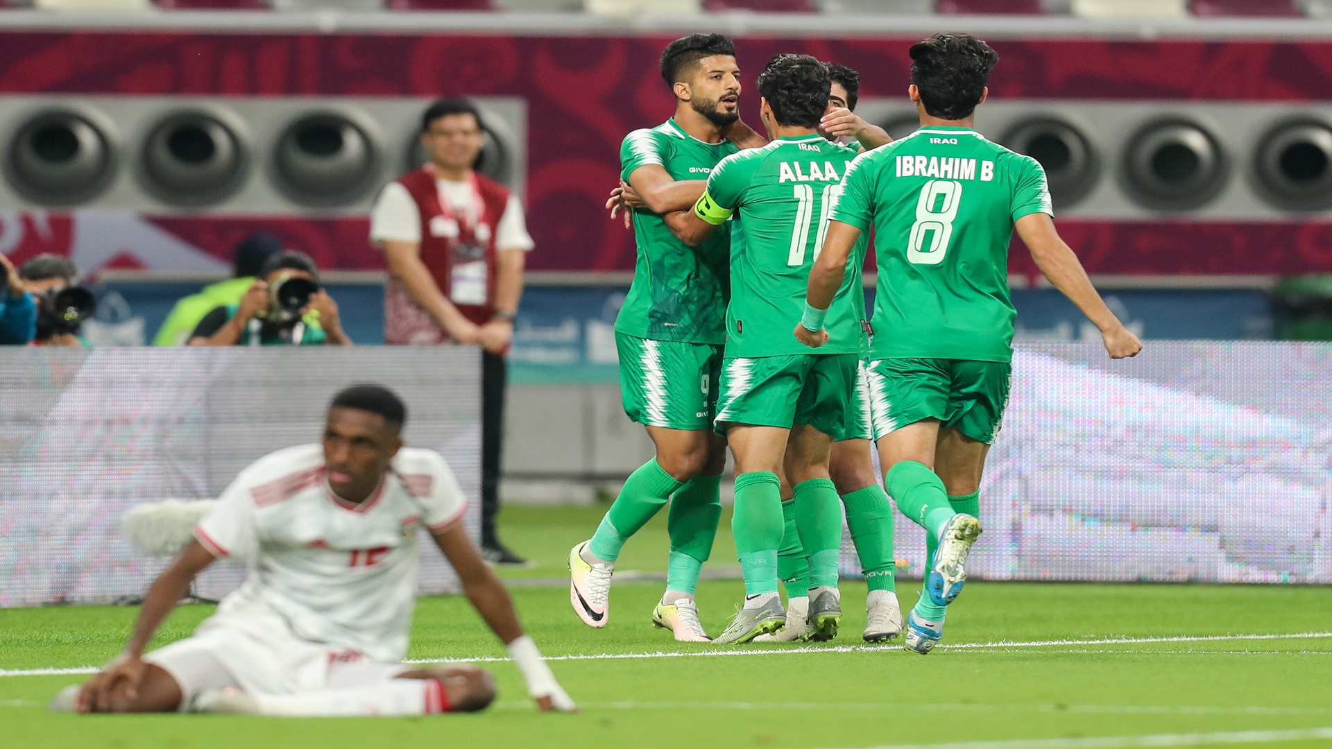 المنتخب العراقي يستعيد قوته الضاربة قبل لقاء البحرين