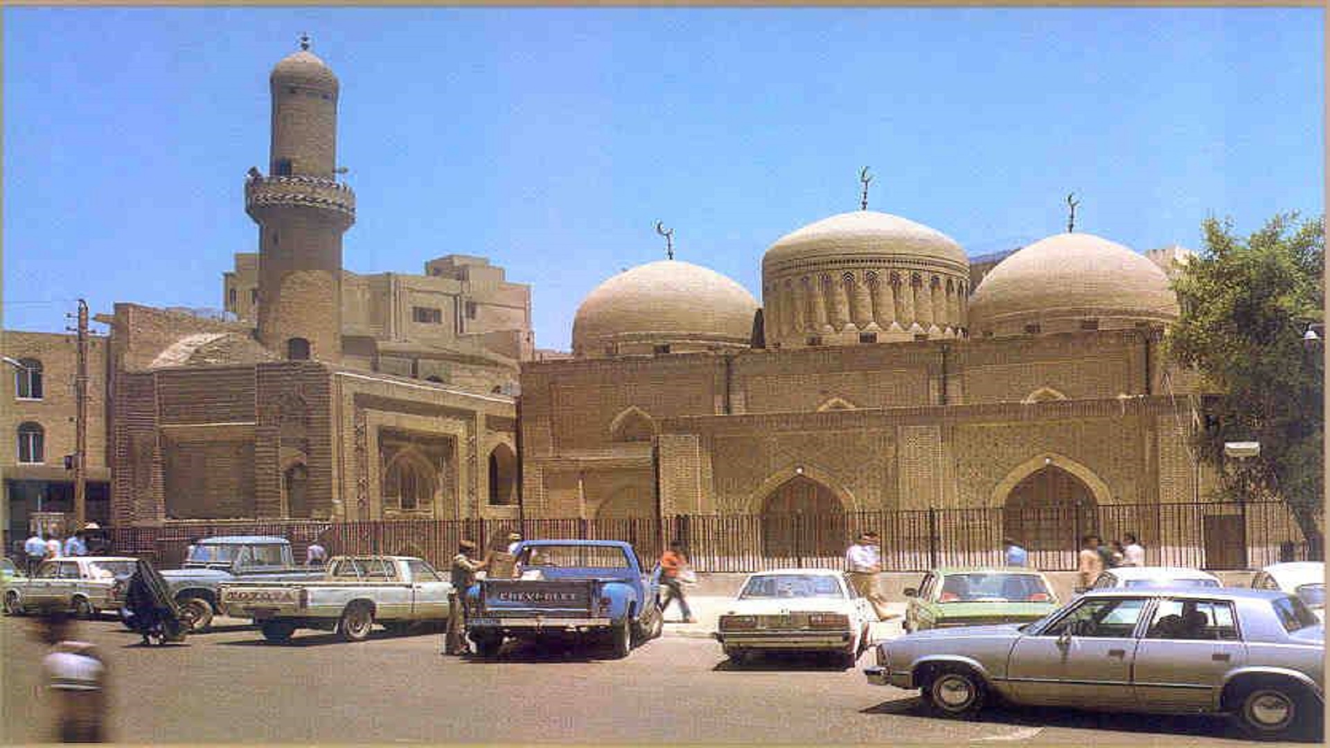اسم وحكاية تاريخ بغداد يتجسد في أحيائها وساحاتها