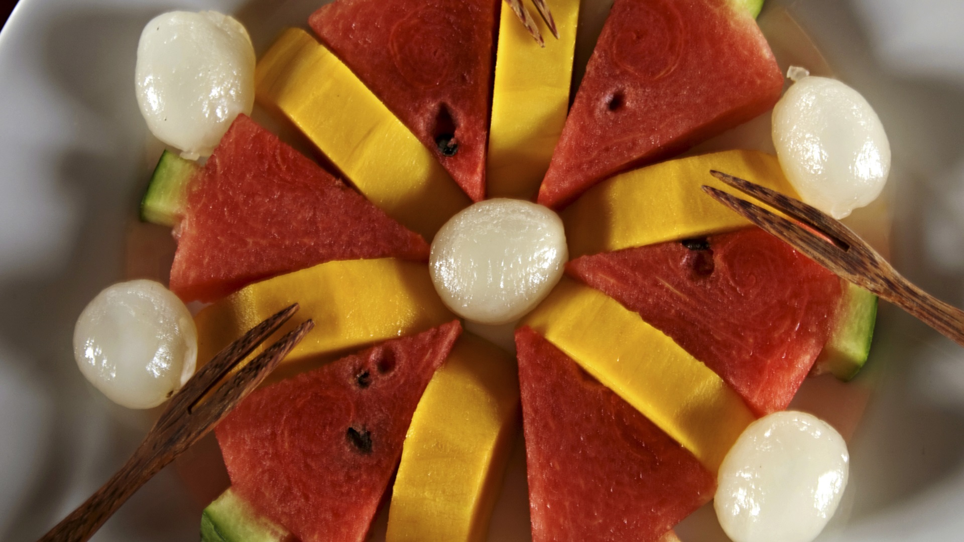 6 أنواع من الفاكهة نتناولها بشكل خاطئ فيديو
