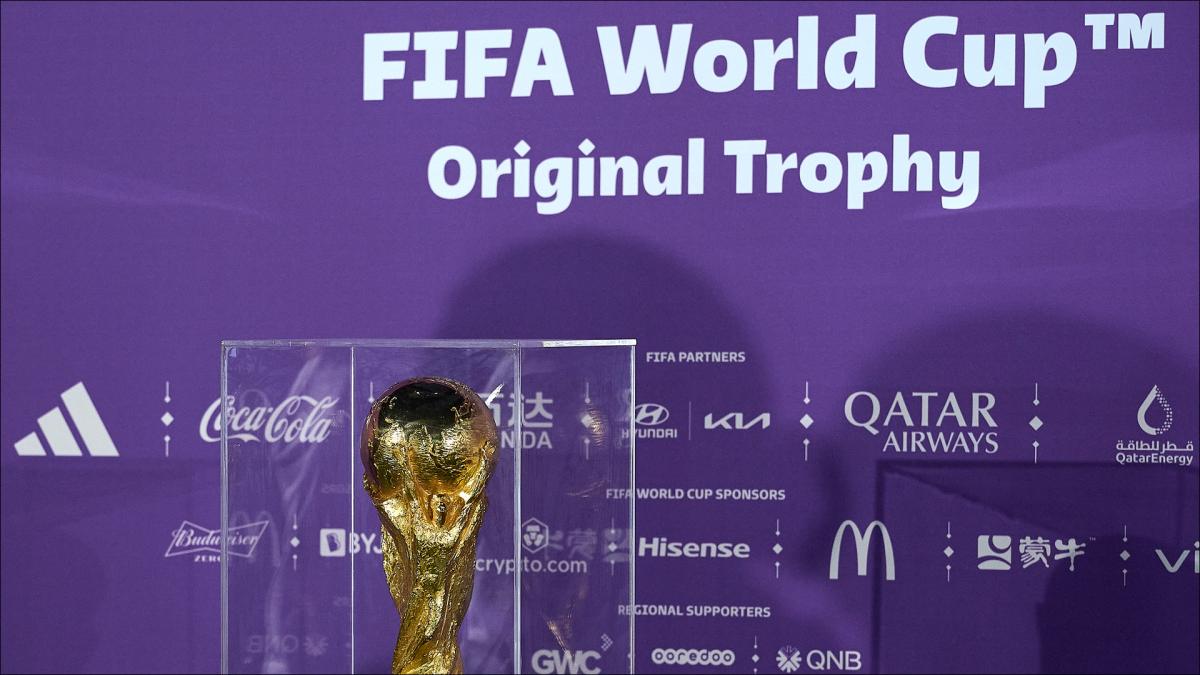 أجواء مميزة وتفاعل جماهيري مع جولة النسخة الأصلية لكأس العالم في قطر