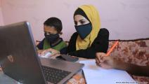 معوقات تمنع الاعتماد على التعليم عن بعد في غزة (عبد الحكيم أبو رياش)