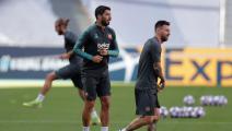 Barcelona's Uruguayan forward Luis Suarez (L) and Barcelona's Argentinian forward Lionel Messi attend a training session at the Luz stadium in Lisbon on August 13, 2020 on the eve of the UEFA Champions League quarter-final football match between FC Barcelona and Bayern Munich. (Photo by Manu Fernandez / POOL / AFP) (Photo by MANU FERNANDEZ/POOL/AFP via Getty Images)