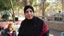 قرار بإحالة المعلمة الفلسطينية سحر أبو زينة إلى التقاعد (فيسبوك)
