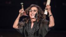 ماريان خوري وجائزة الجمهور لـ"إحكيلي" في مهرجان القاهرة 2019 (خالد دسوقي/ فرانس برس)