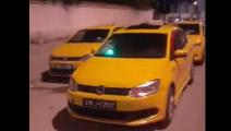 سائقو التاكسي غاضبون في تونس (فيسبوك)