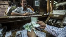 عجز الميزان التجاري وراء التراجع في قيمة الجنيه المصري