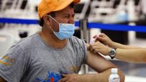 التطعيم في الكويت يتعرّض لانتقادات (ياسر الزيات/ فرانس برس)