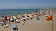 السماح بارتياد الشواطئ في الجزائر (العربي الجديد)