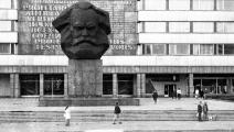 نصب لرأس كارل ماركس ـ القسم الثقافي
