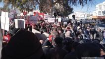 مواطنون ضد الانقلاب تنظم وقفة ضد الانقلاب في قابس (العربي الجديد)