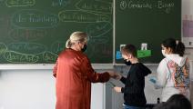 تلميذ أوكراني التحق بمدرسة في ألمانيا (إينا فاسبندر/ فرانس برس)