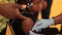 طفلة أميركية ولقاح مضاد لالتهاب الكبد "بي" في الولايات المتحدة الأميركية (Getty)