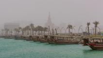 الغبار يغطي سماء العاصمة القطرية الدوحة (قنا)