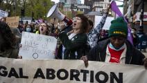 أميركيون مع الحق في الإجهاض في الولايات المتحدة الأميركية (إيرين كلارك/ Getty)