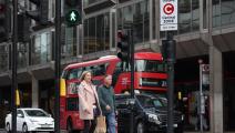 يؤثر تلوث الهواء على أكثر من نصف مليون مصاب بالربو في لندن (هولي أدامز/ Getty) 
