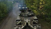 رتل من الدبابات الأوكرانية في خاركيف، أمس (رويترز)