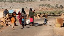 معاناة مستمرة في مخيمات اللاجئين للحصول على مياه شرب نظيفة (العربي الجديد)