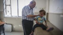 تواجه تخصصات طبية خطر الزوال في سورية (أمين سنسار/ الأناضول)