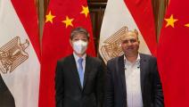 مع السفير الصيني في القاهرة لياو ليتشيانغ (محمود سعد دياب/فيسبوك)