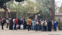 مصريون داخل حديقة الحيوان في الجيزة (العربي الجديد)