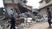 أنقاض المباني التي أضعفتها الحرب في الشمال السوري