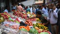 الإكثار من الخضار والفاكهة أمر أساسي للصحة خلال رمضان (مامونور رشيد/ Getty)