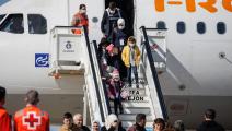 لاجئون سوريون في تركيا يصلون إلى إسبانيا بعد الزلزال (أليخاندروا مارتينيث بليث/ Getty)
