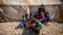أبعد الزلزال كثير من أطفال سورية عن رفاقهم (محمد سعيد/الأناضول)
