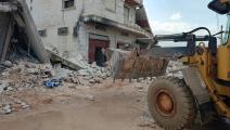 تأهيل منازل متضررة بالزلزال في الشمال السوري (العربي الجديد)