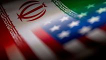 العلم الإيراني والأميركي (رويترز)