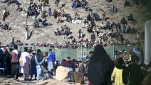 إجراءات تسجيل اللاجئين الأفغان العائدين من باكستان (وكيل كوشار/ فرانس برس)