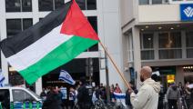 تحاول السلطات الألمانية قمع المتعاطفين مع فلسطين (ينغ تانغ/Getty)