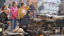 توفير رغيف الخبز مهمة صعبة في غزة (محمد الحجار)